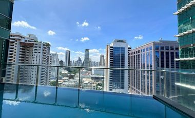 Condo en venta de 3 habitaciones 
