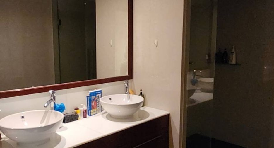 Condo en venta de 3 habitaciones 