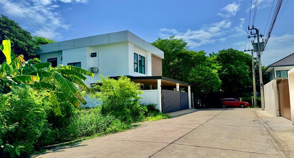 出售 3 卧室 独立屋 在 Thung Khru, 曼谷