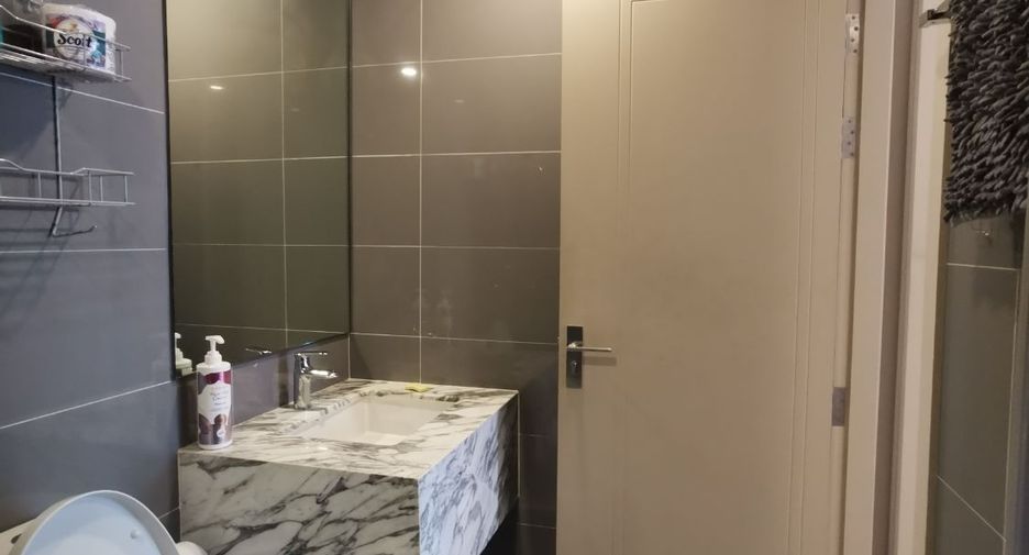 À louer 1 chambre condo à Pathum Wan, Bangkok