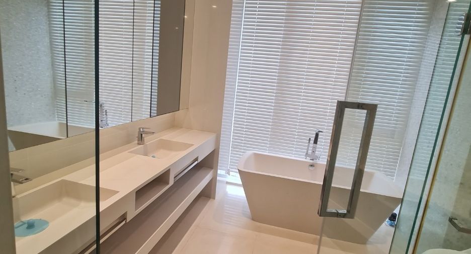 Wohnung zur Miete mit 2 Zimmer in Khlong Toei, Bangkok