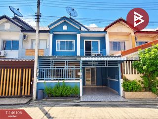 For sale 3 bedrooms townhouse in Mueang Nakhon Pathom, Nakhon Pathom