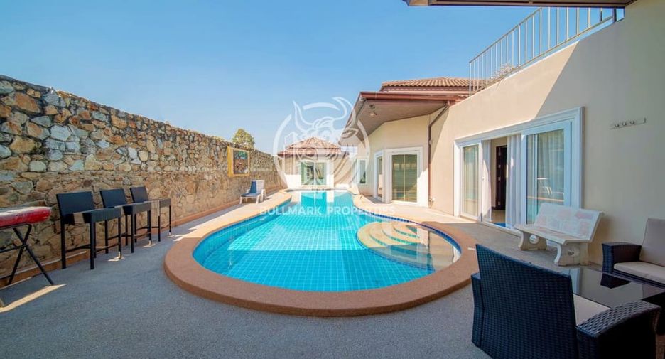 For rent and for sale 4 bedrooms house in Bang Lamung, Chonburi