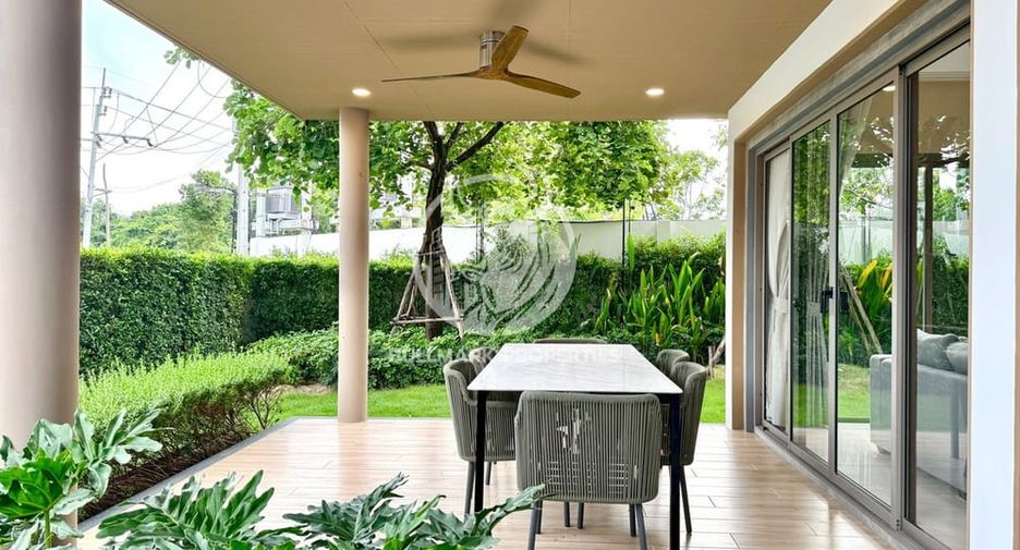 For rent 4 bedrooms house in Bang Lamung, Chonburi