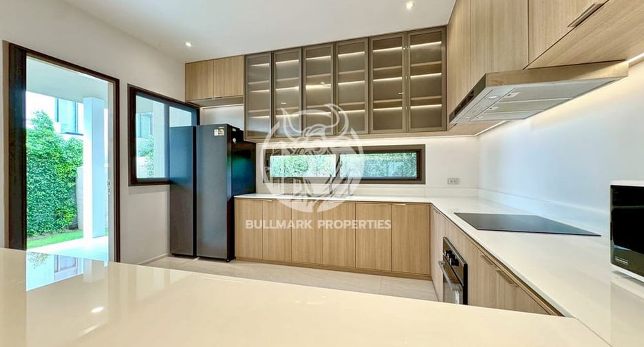 For rent 4 bedrooms house in Bang Lamung, Chonburi