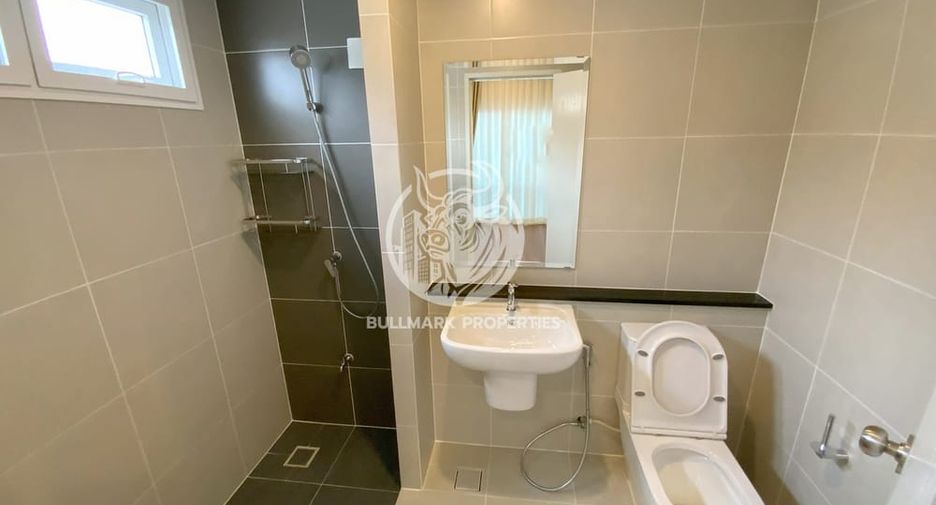 For rent 3 bedrooms house in Bang Lamung, Chonburi