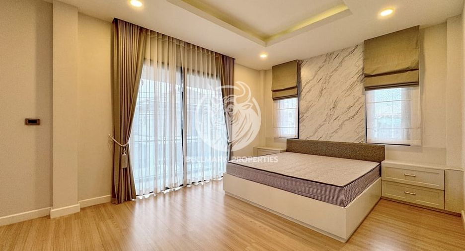 For rent 3 bedrooms house in Bang Lamung, Chonburi