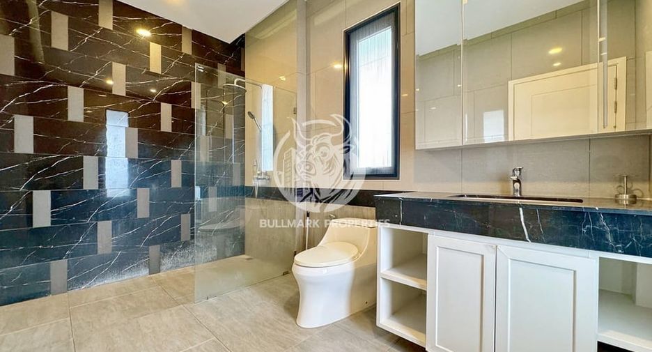 For rent 3 bedrooms house in Bang Lamung, Chonburi