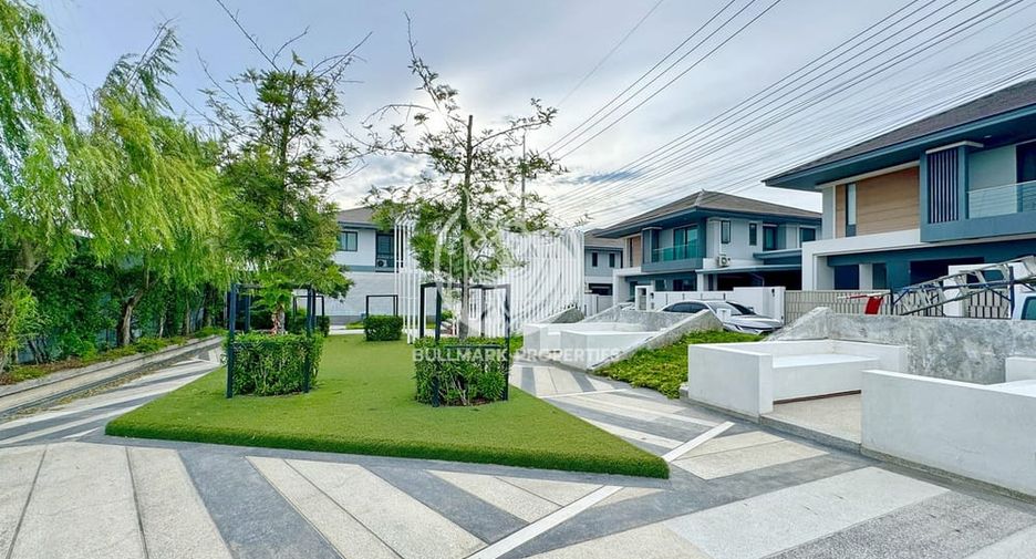 For rent 3 bedrooms house in Bang Lamung, Chonburi