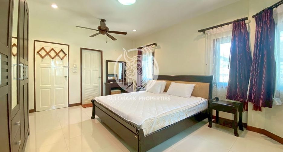 For rent 3 bedrooms house in Bang Lamung, Chonburi