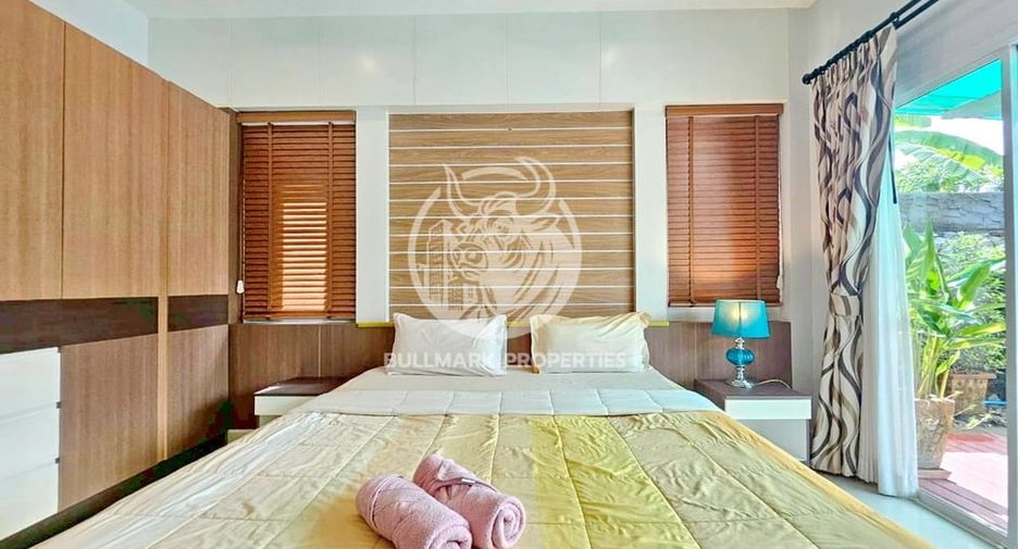 For rent 3 bedrooms house in Huay Yai, Pattaya