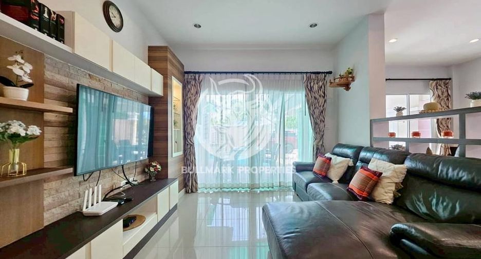 For rent 3 bedrooms house in Huay Yai, Pattaya