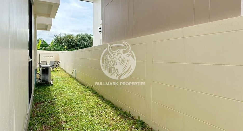 Haus zur Miete mit 4 Zimmer in Bang Lamung, Chonburi