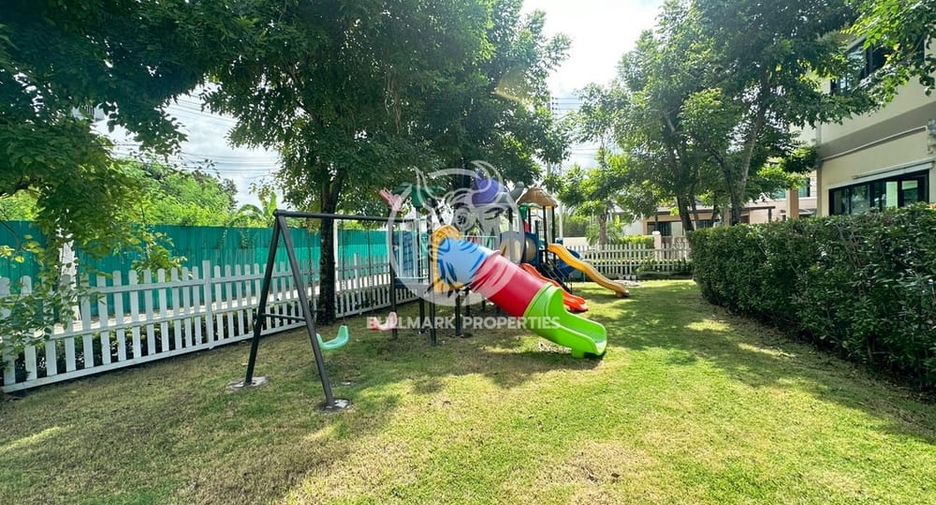 Haus zur Miete mit 4 Zimmer in Bang Lamung, Chonburi