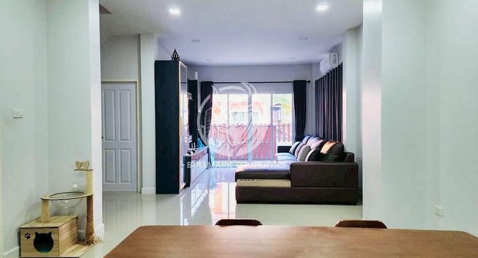 For rent 3 bedrooms house in Bang Lamung, Chonburi
