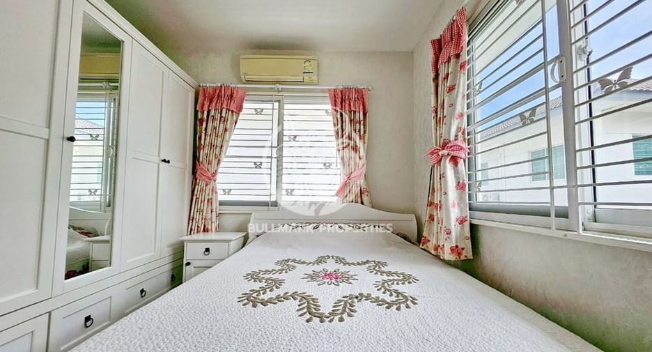 For rent 3 bedrooms house in Bang Lamung, Chonburi