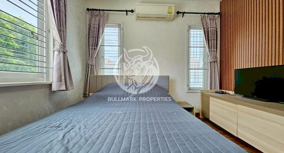 For rent 3 bedrooms house in Bang Lamung, Chonburi