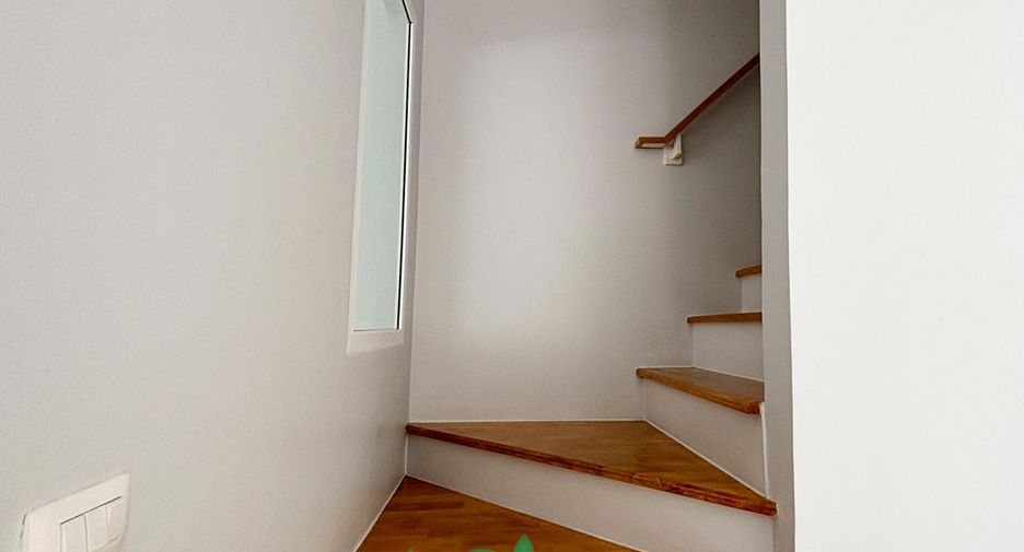 For sale 4 bedrooms townhouse in Bang Kruai, Nonthaburi