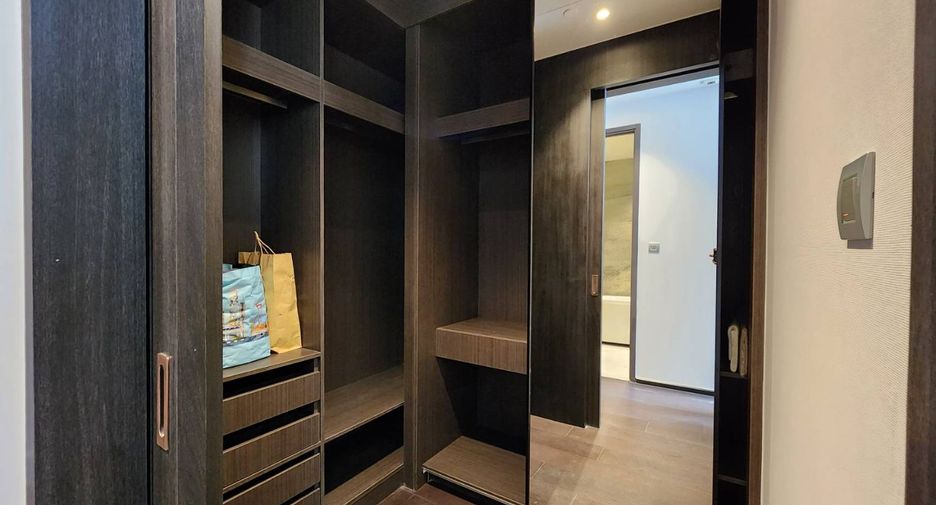 For rent 2 ベッドルーム condo 