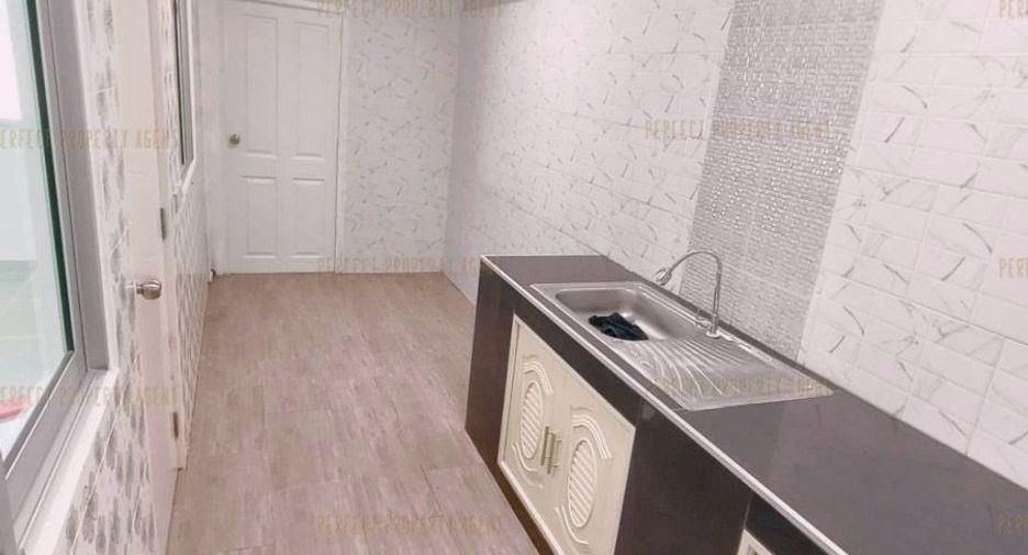 Продажа 3 спальни таунхаус в Bang Sao Thong, Самутпракан