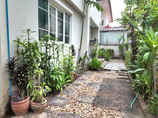For sale 3 bedrooms house in Mueang Pathum Thani, Pathum Thani