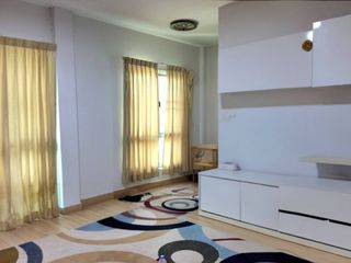 For sale 3 bedrooms house in Mueang Pathum Thani, Pathum Thani
