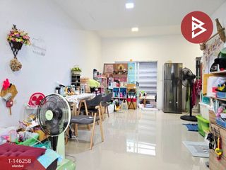 出售 3 卧室 联排别墅 在 Mueang Samut Sakhon, Samut Sakhon