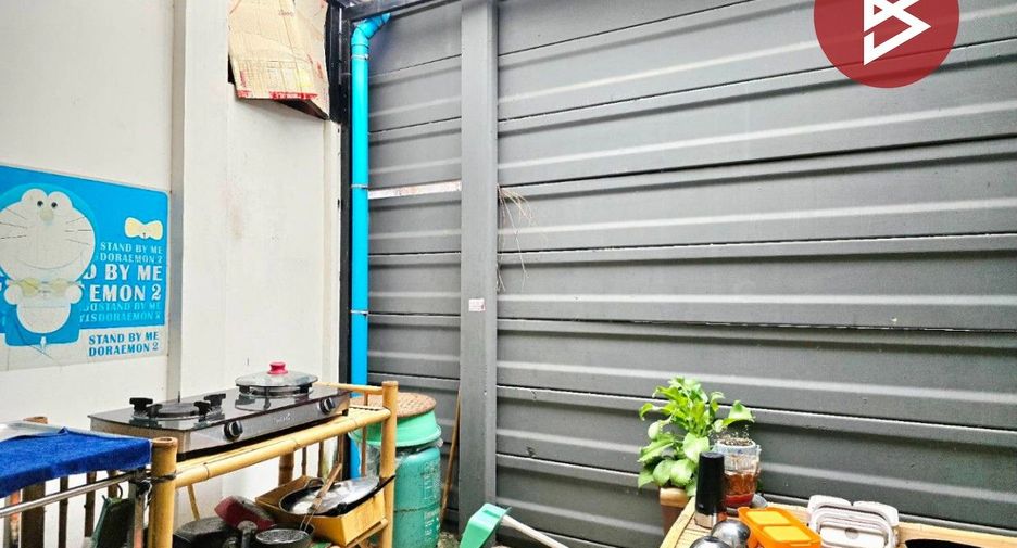 出售 3 卧室 联排别墅 在 Mueang Samut Sakhon, Samut Sakhon