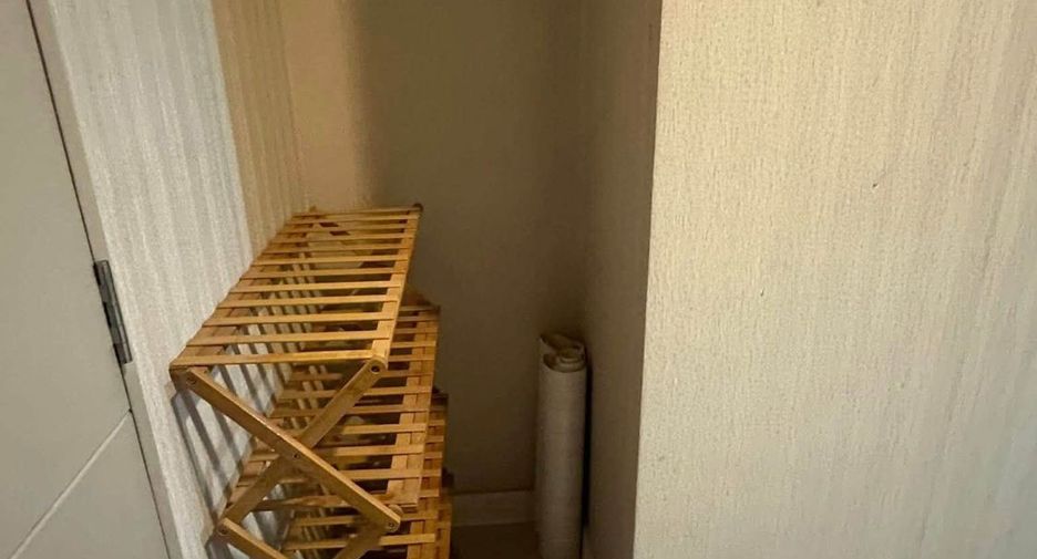 Wohnung zur Miete mit 1 Zimmer in Huai Khwang, Bangkok