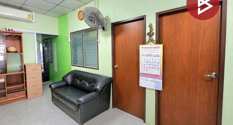出售 2 卧室 联排别墅 在 Mueang Chon Buri, Chon Buri