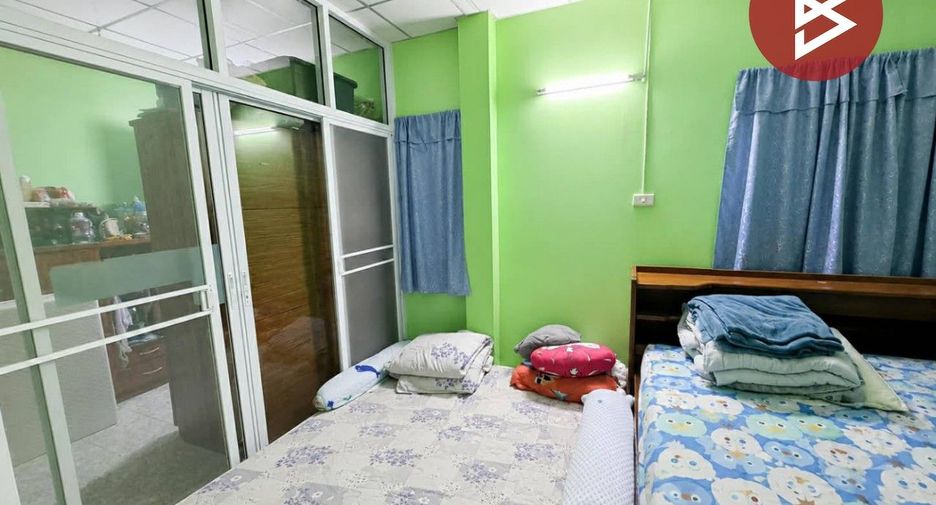 出售 2 卧室 联排别墅 在 Mueang Chon Buri, Chon Buri
