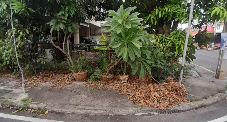 For sale 3 bedrooms house in Mueang Ratchaburi, Ratchaburi