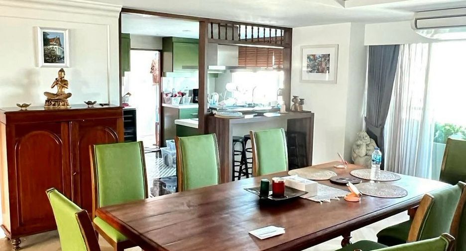 Wohnung zum Kauf mit 3 Zimmer in Watthana, Bangkok