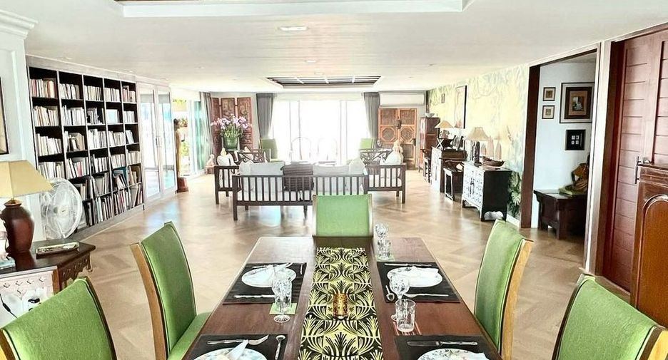 Wohnung zum Kauf mit 3 Zimmer in Watthana, Bangkok