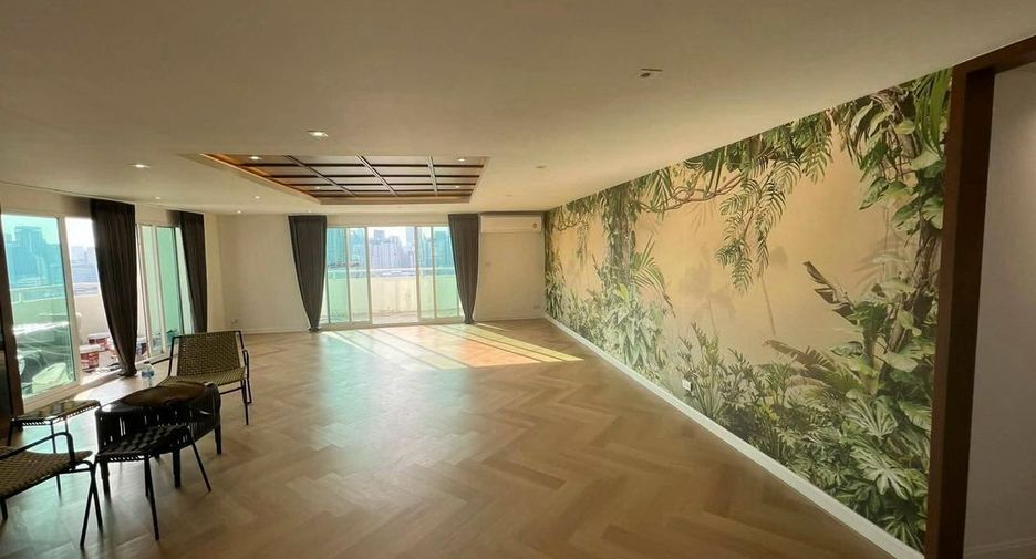 Wohnung zum Kauf mit 3 Zimmer in Watthana, Bangkok