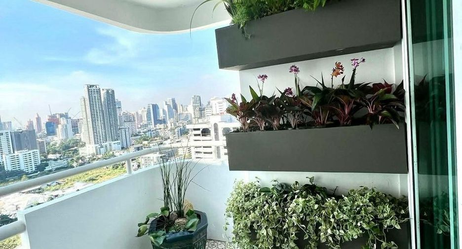 Wohnung zum Kauf mit 3 Zimmer in Watthana, Bangkok