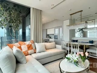 Condo en venta de 3 habitaciones en Sathon, Bangkok