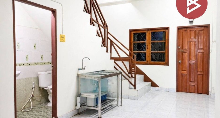 Продажа 4 спальни торговое помещение в Mueang Uttaradit, Уттарадит