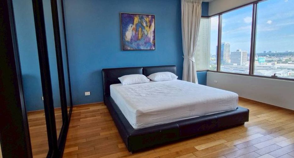 For rent 1 bed condo in Khlong Toei, Bangkok