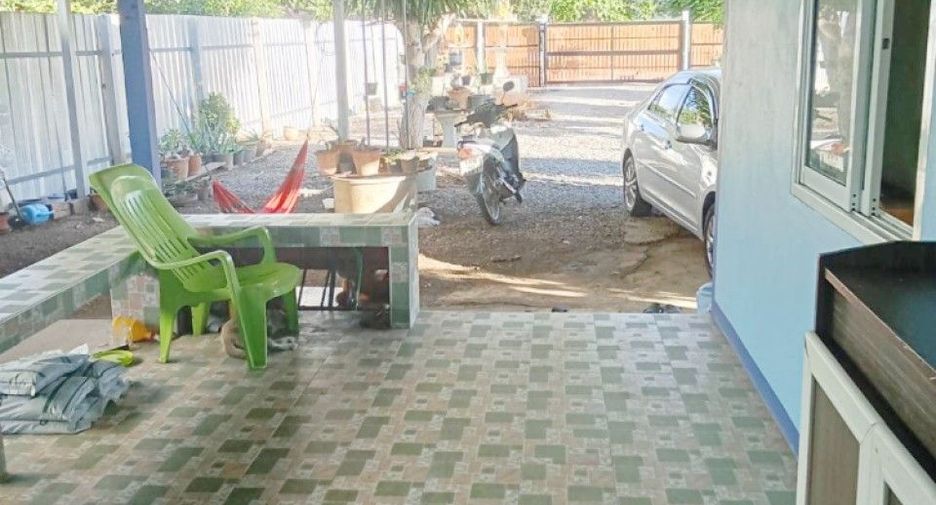 For sale 3 bedrooms house in Phatthana Nikhom, Lopburi