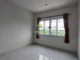 Reihenhaus zum Kauf mit 3 Zimmer in Khlong Sam Wa, Bangkok