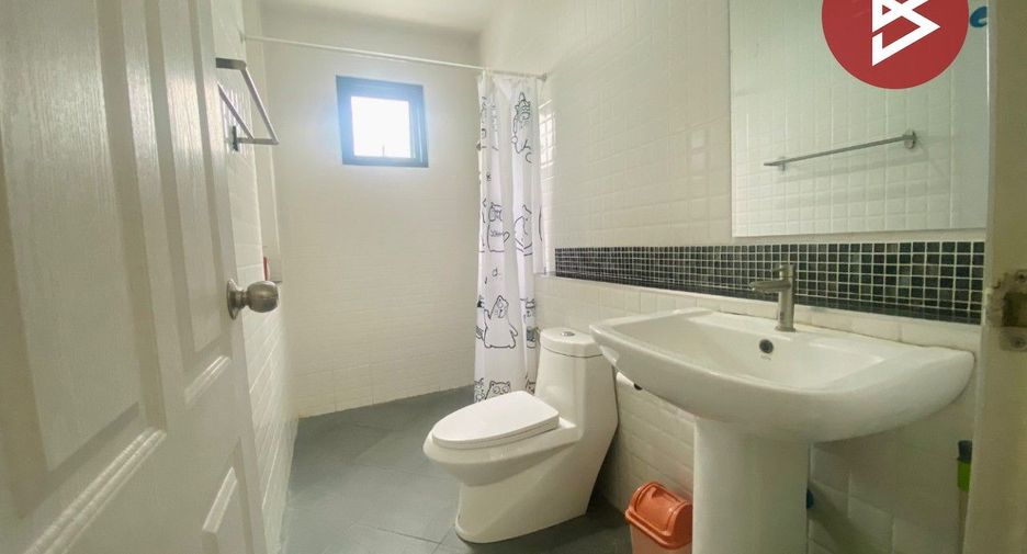 For sale 3 bedrooms house in Mueang Suphanburi, Suphan Buri