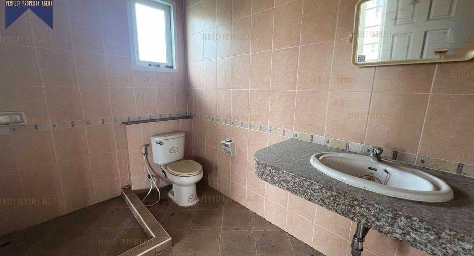 For sale 3 bedrooms house in Phutthamonthon, Nakhon Pathom