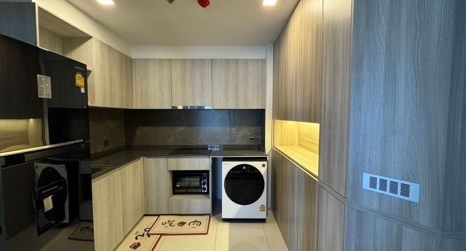 Wohnung zur Miete mit 2 Zimmer in Watthana, Bangkok