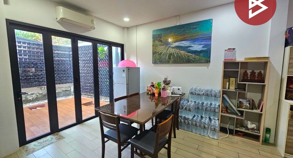 出售 4 卧室 独立屋 在 Mueang Chon Buri, Chon Buri