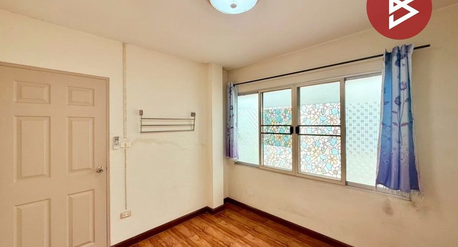 À vendre 3 chambres maison à Lat Krabang, Bangkok