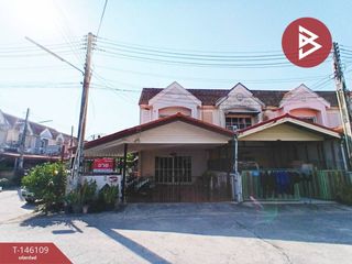 For sale 3 bedrooms townhouse in Si Racha, Chonburi
