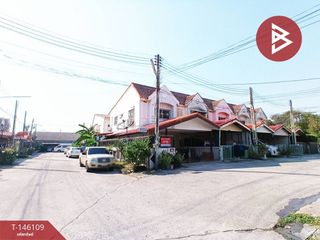 For sale 3 bedrooms townhouse in Si Racha, Chonburi