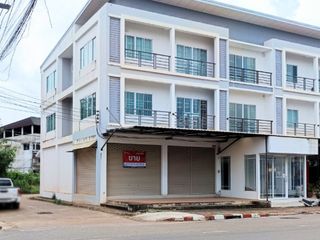 Gewerbefläche zum Kauf mit 4 Zimmer in Mueang Sakon Nakhon, Sakon Nakhon