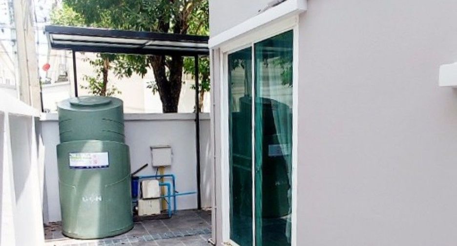 For sale 3 bedrooms townhouse in Phutthamonthon, Nakhon Pathom